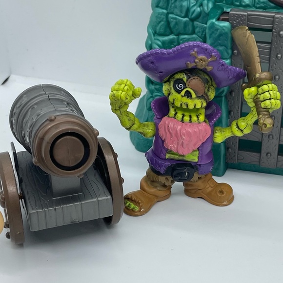 Keenway Pirates Adventures  3.5" Action figures Cannonball Captain crew & castle - Picture 4 of 6
